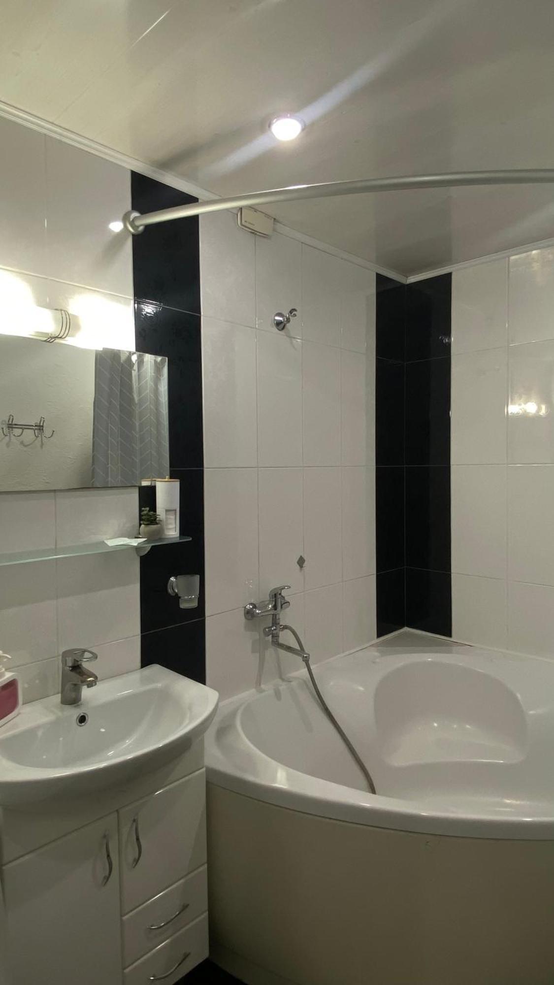 Cozy And Comfortable Apartment Τσερκάσι Εξωτερικό φωτογραφία